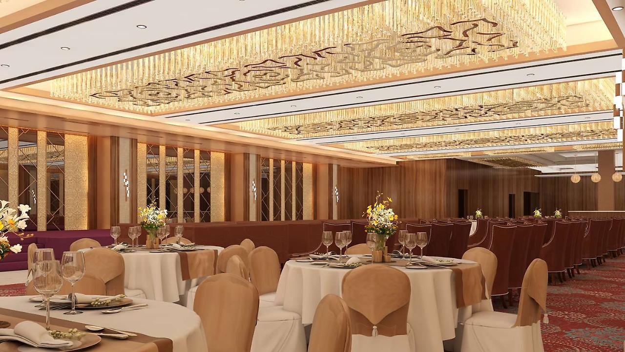 فندق Radisson Blu Towers Kaushambi Delhi Ncr غازي أباد المظهر الخارجي الصورة The interior of the ballroom