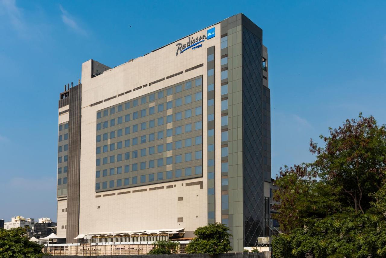 فندق Radisson Blu Towers Kaushambi Delhi Ncr غازي أباد المظهر الخارجي الصورة