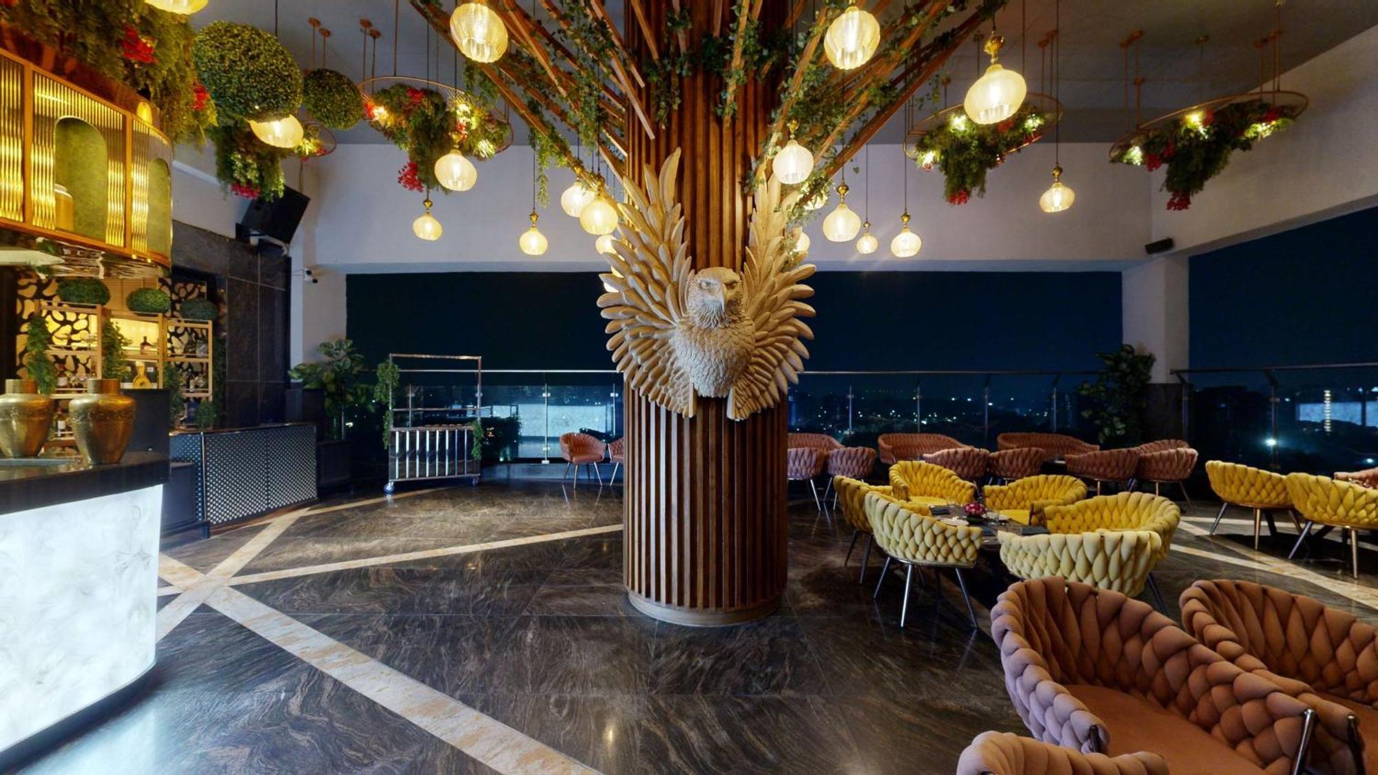 فندق Radisson Blu Towers Kaushambi Delhi Ncr غازي أباد المظهر الخارجي الصورة The interior of the restaurant