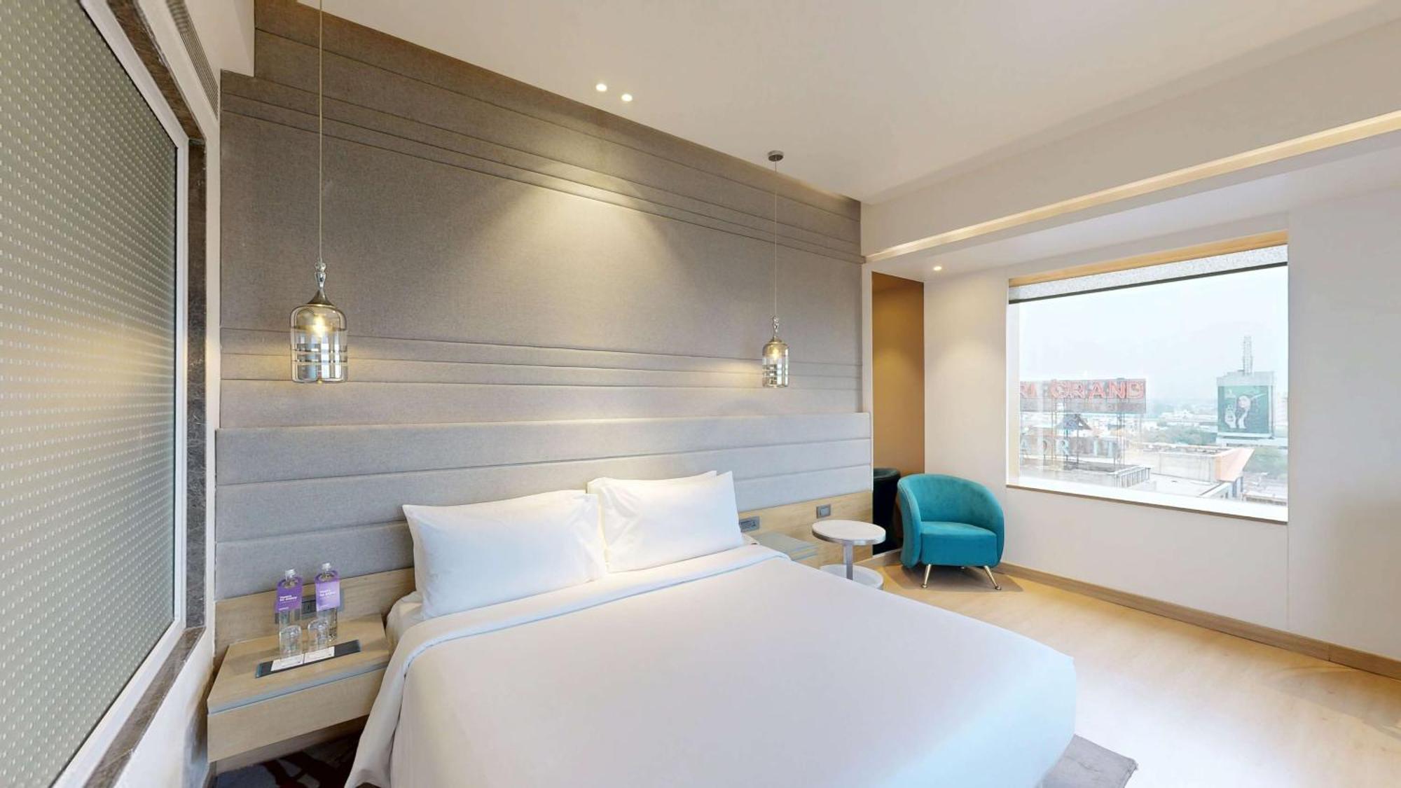 فندق Radisson Blu Towers Kaushambi Delhi Ncr غازي أباد المظهر الخارجي الصورة Deluxe Room